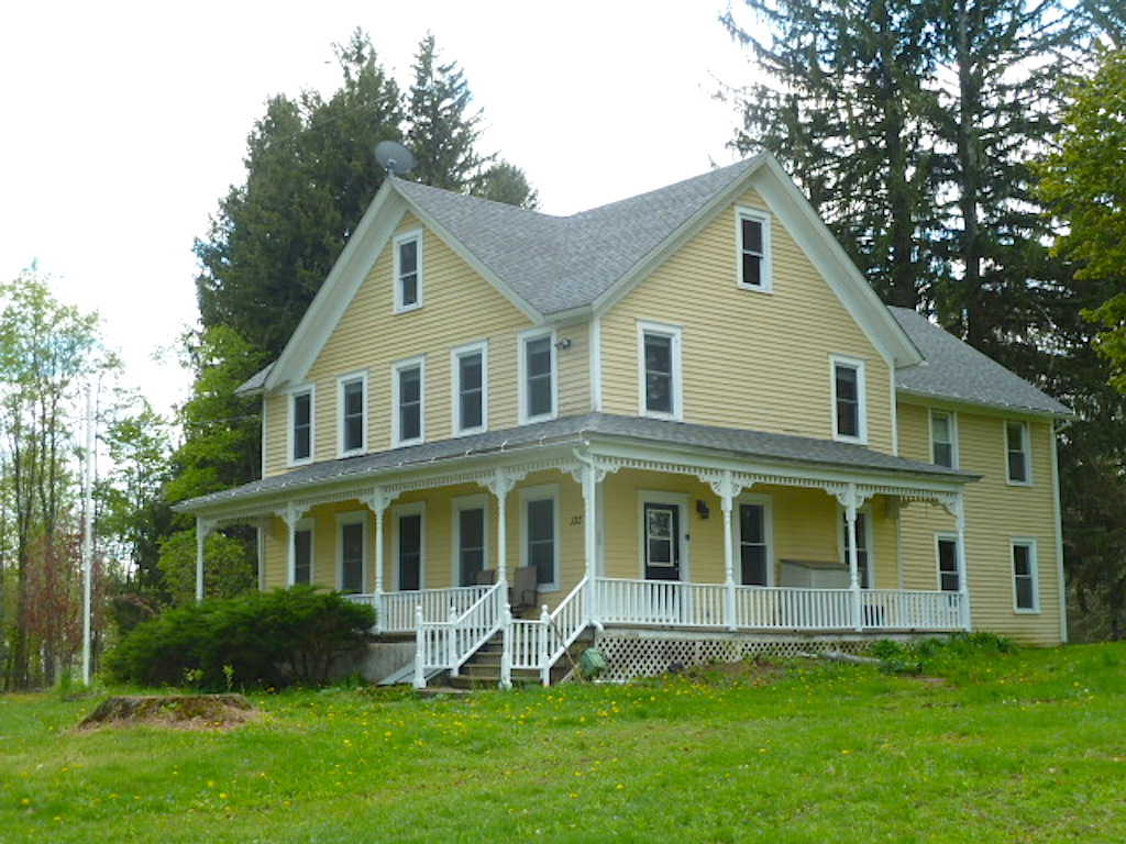  Big  Yellow Farmhouse Catskill Castles